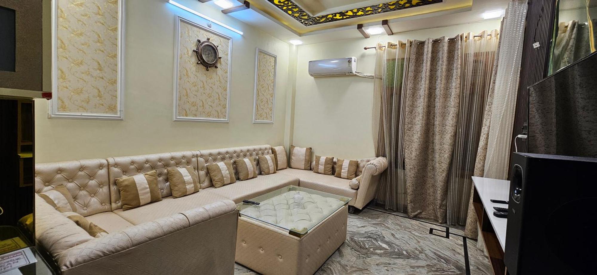 Blessing'S Home Stay 5 Bedrooms Luxury Villa Exquisite 5 Bedroom Villa Ideal Family Home Stay With Spacious Living لاكناو المظهر الخارجي الصورة
